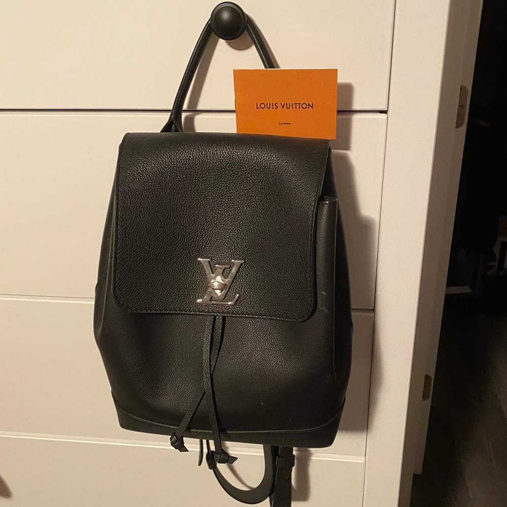 Louis Vuitton Lock Me backpack black